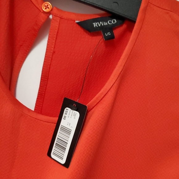 BNWT♥️ RW&Co. Red tank top - size L - Picture 2 of 6